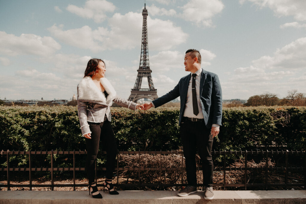 Demande-en-mariage-surprise-Tour-Eiffel