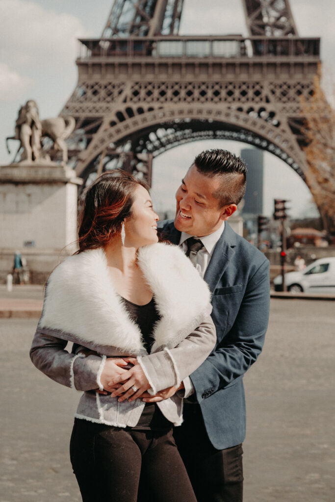 Demande-en-mariage-surprise-Tour-Eiffel