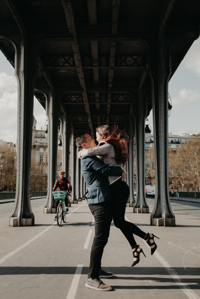 Demande-en-mariage-surprise-Tour-Eiffel