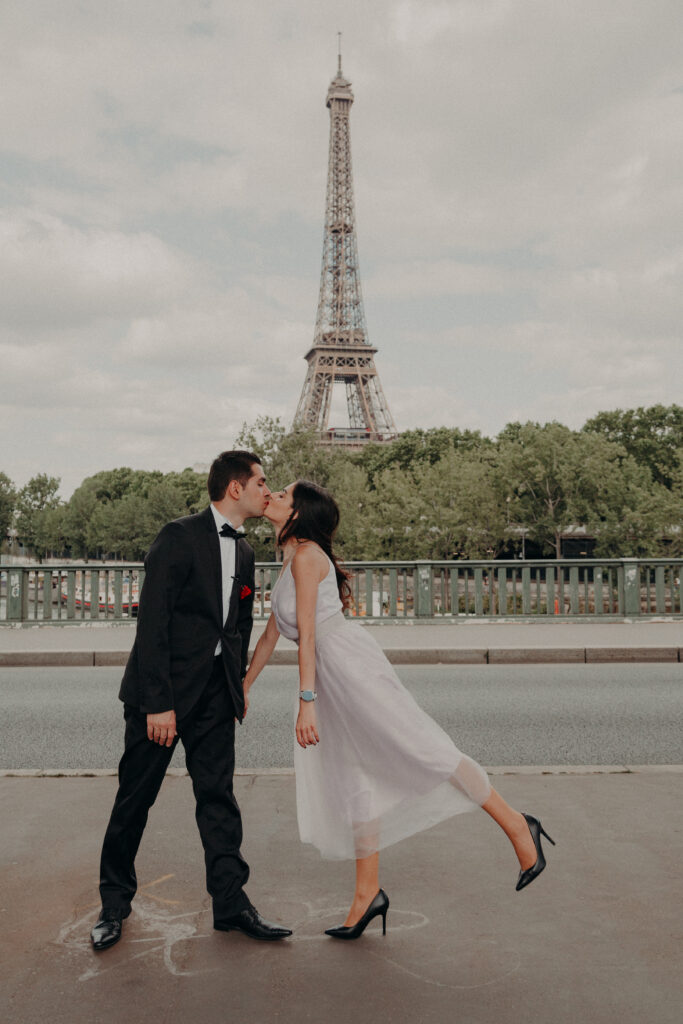 Beautiful-elopement-photographe-mariage-paris